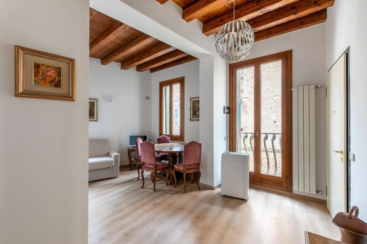 Venice Love Suite Apartment
